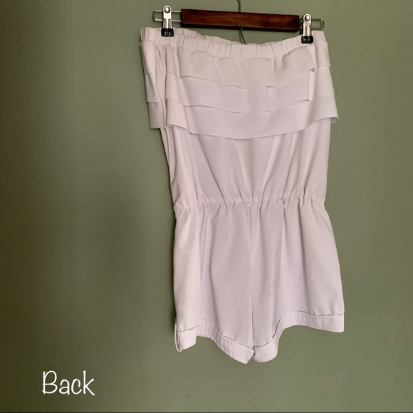 G by Guess White Tiered Ruffle Romper - Picture 4 of 7